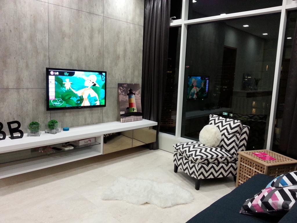Kl101​ ​Service Suite​ ​​At Soho Suites Klcc Куала-Лумпур Экстерьер фото